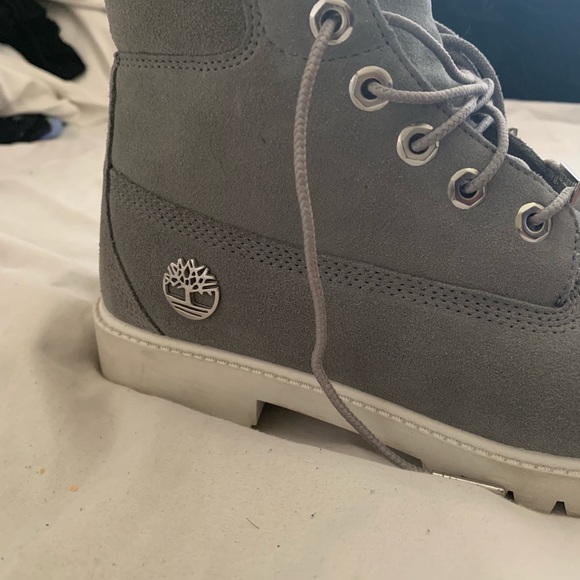Grey Timberlands - Picture 2 of 3